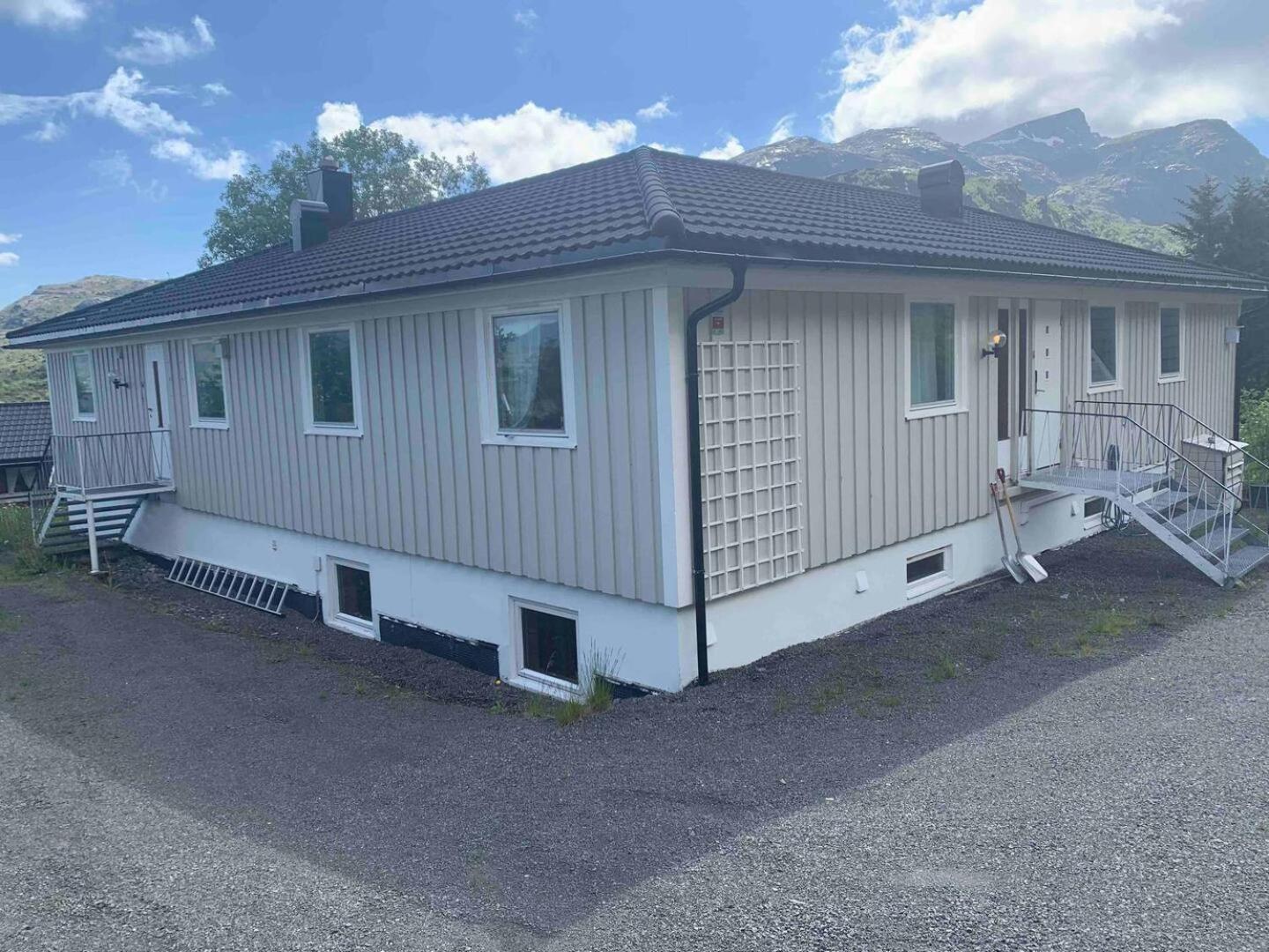 Big House In Amazing Napp, Lofoten Экстерьер фото